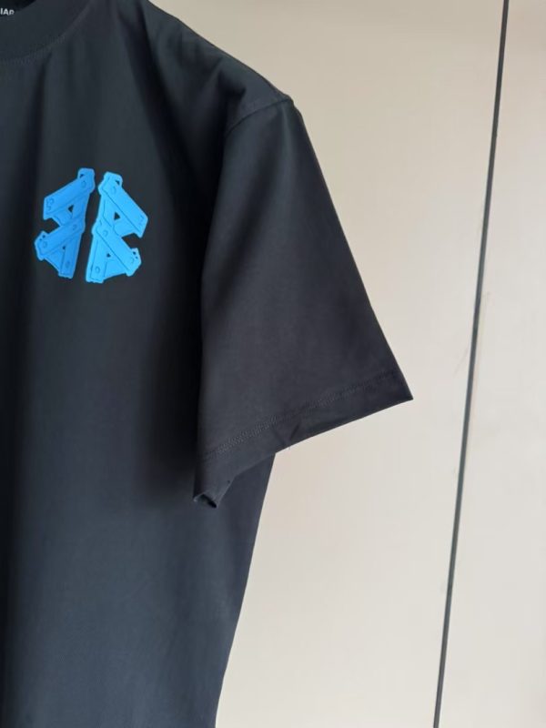 厚版标识短袖T恤