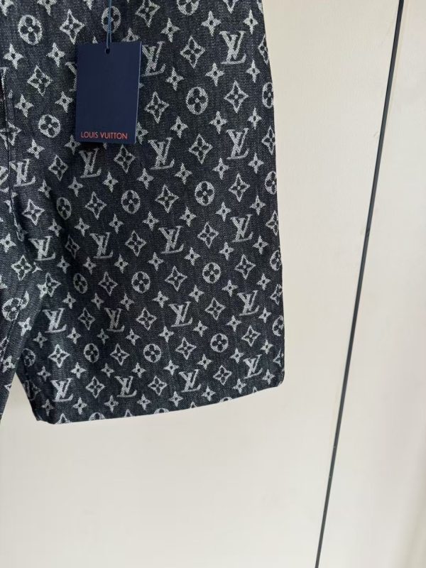 重工款提花牛仔短裤