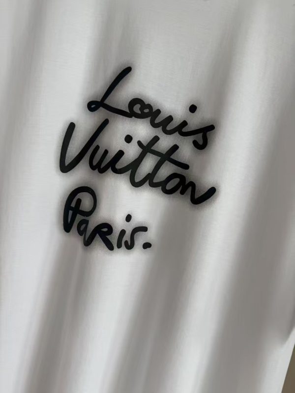 霓虹灯字母印花图案