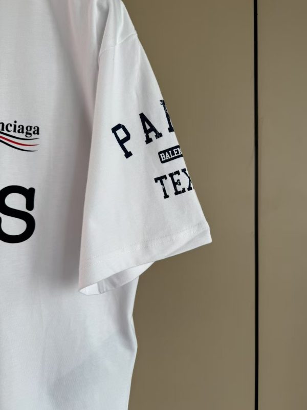 爱心字母印花短袖