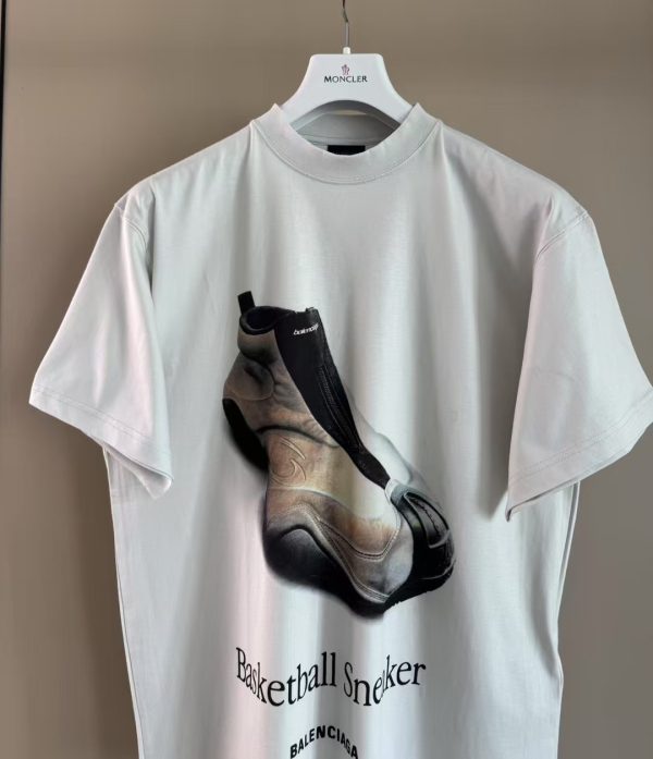 新款印花顶炫酷短袖