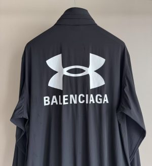 联名弹力尼龙夹克