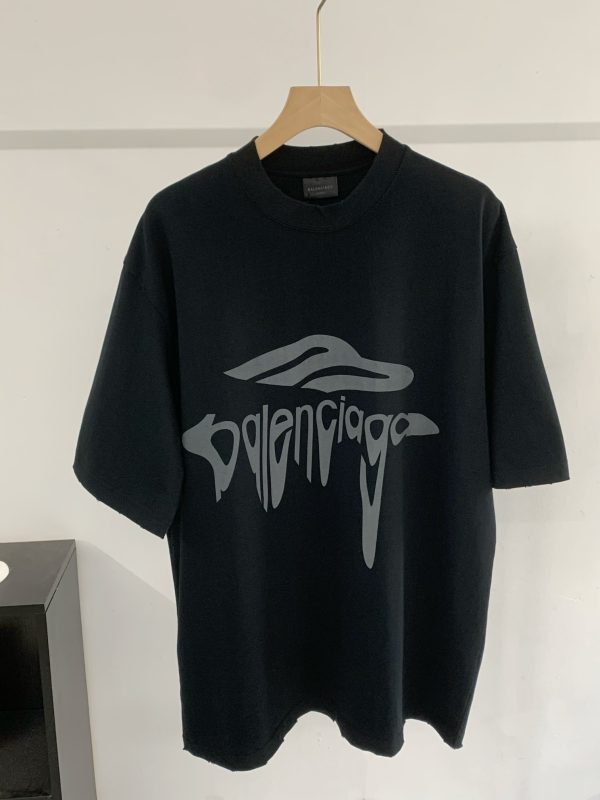 溶解简约印花短袖T恤