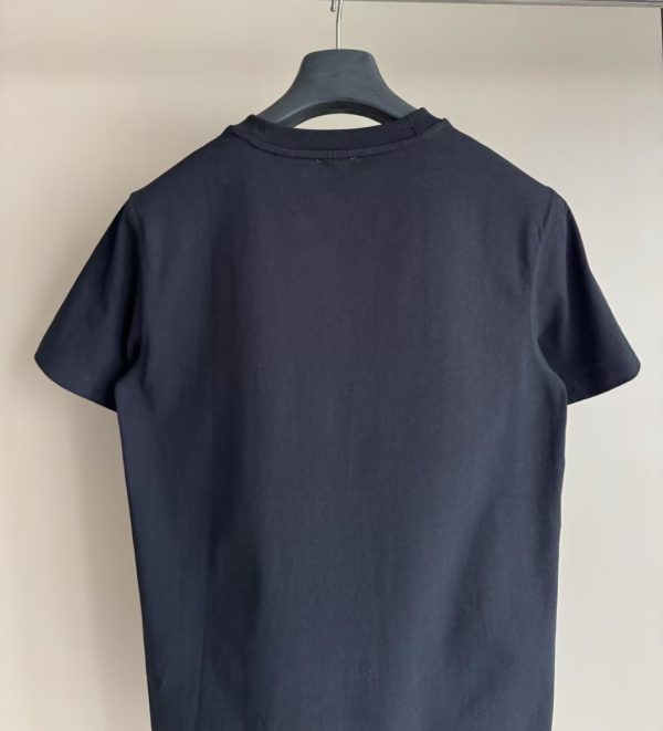 微标贴布战马标识短袖T恤