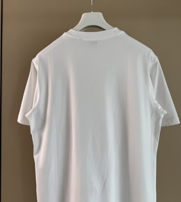 微标贴布战马标识短袖T恤