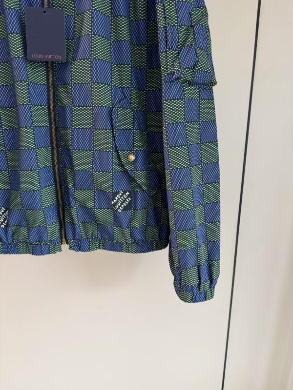 双面穿连帽梭织外套