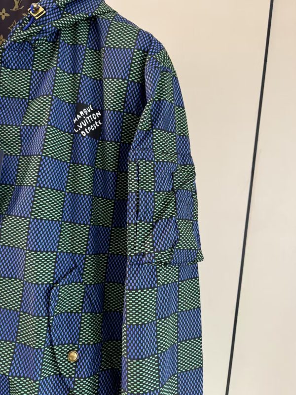 双面穿连帽梭织外套