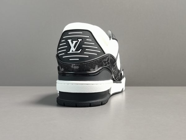 LV Trainer 运动鞋 黑色
