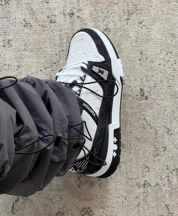 LV Trainer 运动鞋 黑色