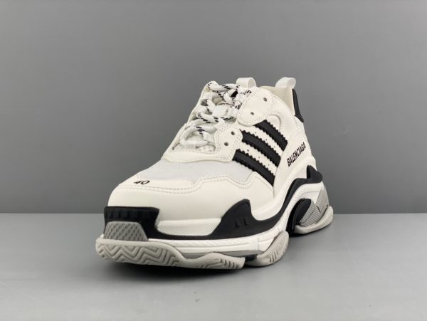 BalenciagaXAdidas TripleS