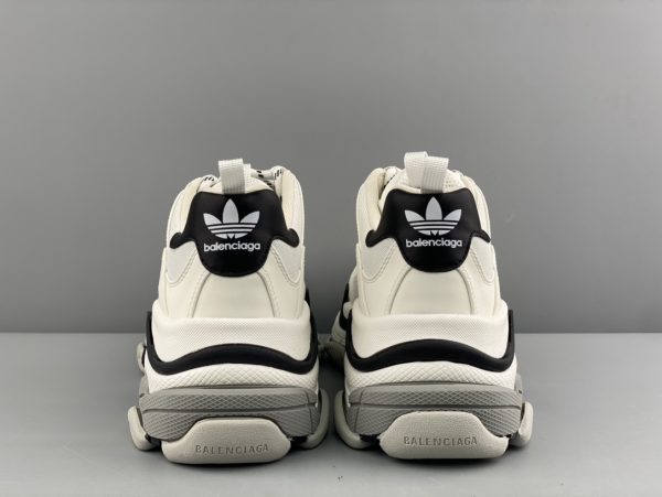 BalenciagaXAdidas TripleS