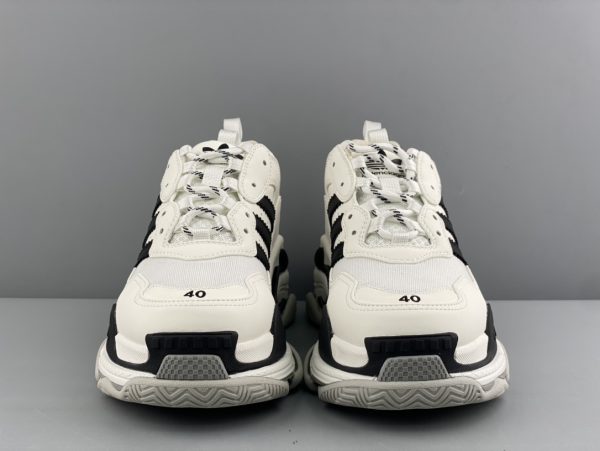 BalenciagaXAdidas TripleS