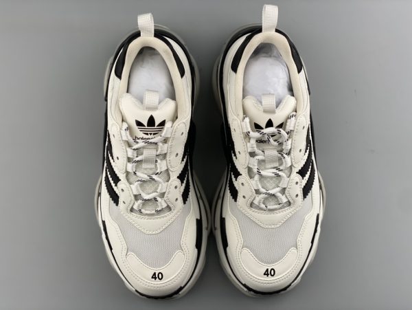 BalenciagaXAdidas TripleS